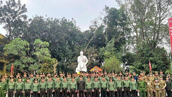 Tập trung giải pháp đột phá, đổi mới tư duy đào tạo